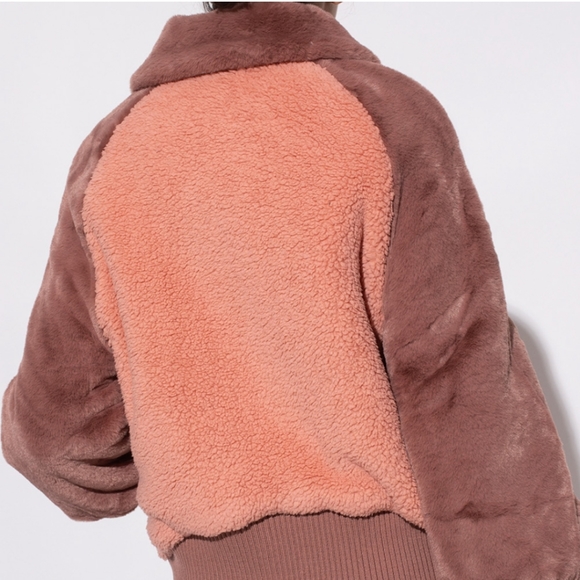 UGG FAUX-FUR Augusta Sherpa Baseball Jacket - Picture 5 of 15